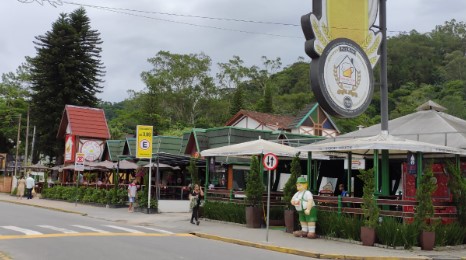 Aluguel de Van Penedo | Alugar Van no RJ